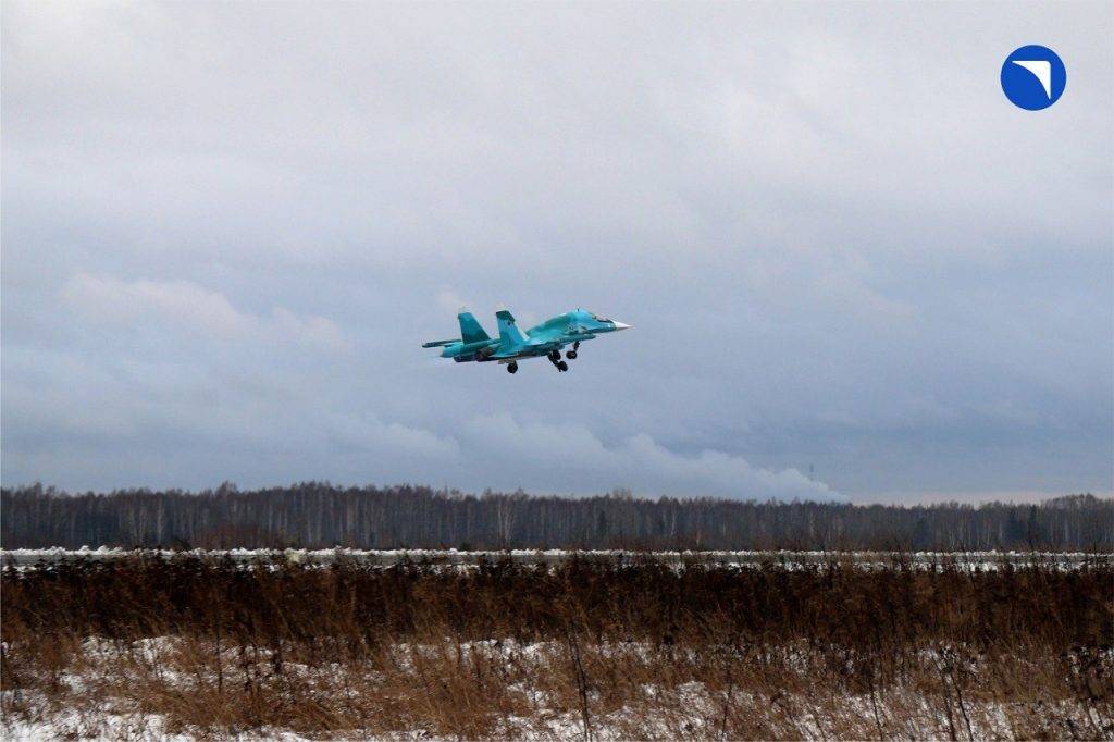 Новая партия сверхзвуковых бомбардировщиков Су-34 поступила в войска