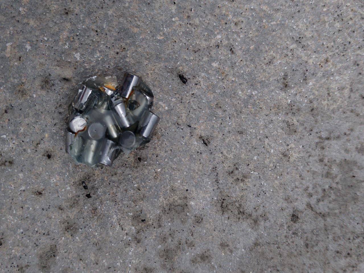 ВСУ ударили по маслодельному комбинату в Курской области кассетными снарядами