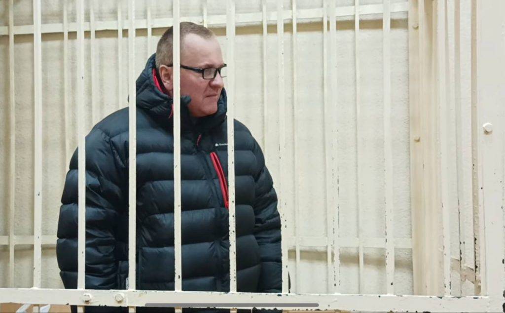 Отца школьницы, устроившей стрельбу в Брянске, отправили в СИЗО