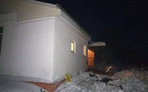 В Калужской области ребенка придавило насмерть снегом