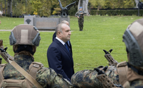 Президент Болгарии Радев запретил передавать Украине списанные бронетранспортёры
