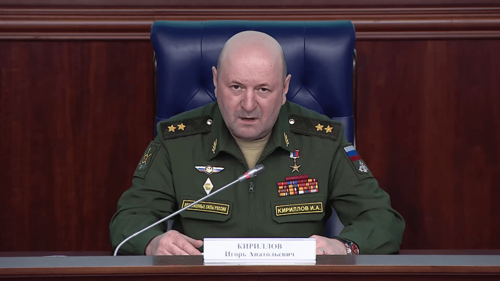 Глава войск РХБЗ заявил об опасных биологических экспериментах над украинцами