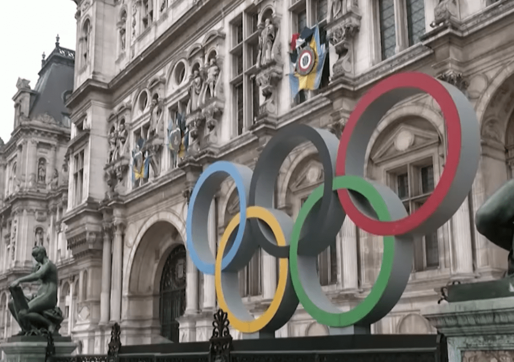 Шесть атлетов из РФ и пять из Белоруссии получили допуск к Олимпиаде в Париже