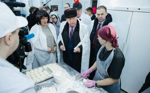 Николай Харитонов в Хабаровске посетил фермерское хозяйство «Краснореченское»
