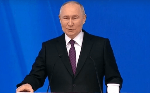 Путин рассказал о новых мерах поддержки многодетных семей
