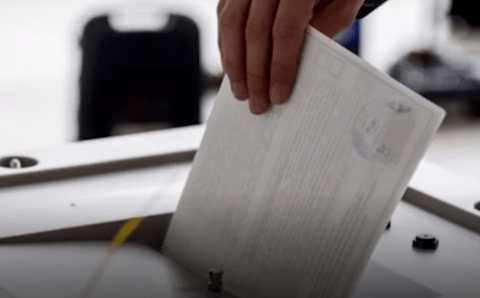 В ряде регионов России произошли инциденты на избирательных участках