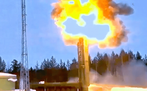 Минобороны отчиталось об успешном учебном пуске баллистической ракеты «Ярс»