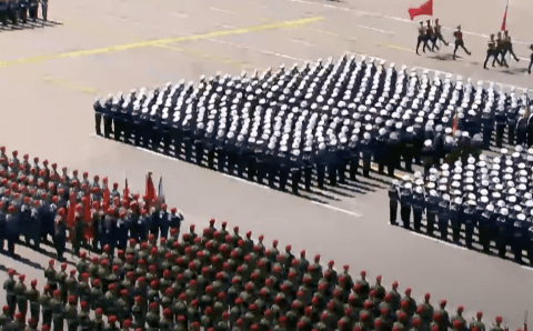 Кремль анонсировал военный парад в честь 9 мая
