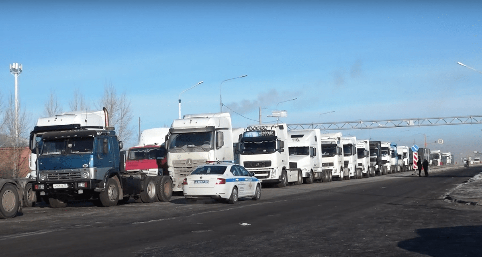 Пробки на границе России и Китая в Забайкальске исчезли благодаря бесплатному сервису электронной очереди