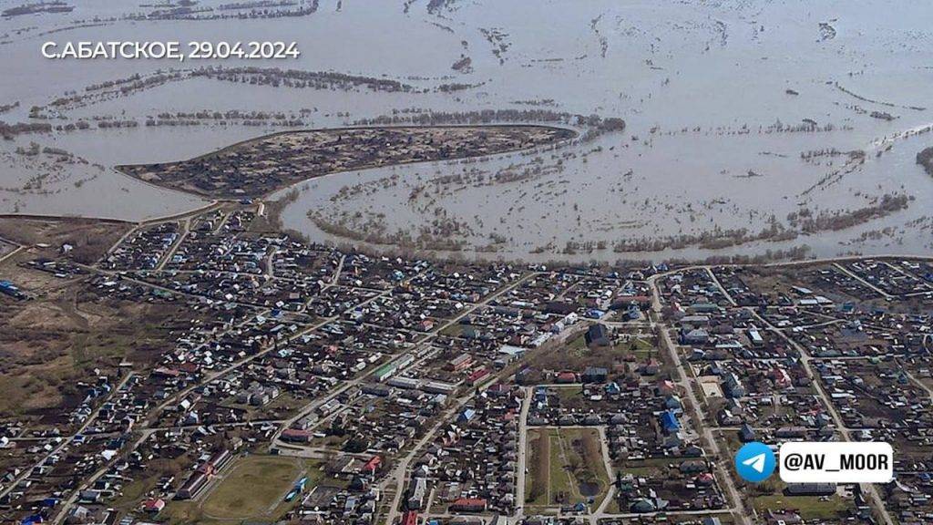 Вода в Ишиме поднялась до исторического максимума в 1215 см