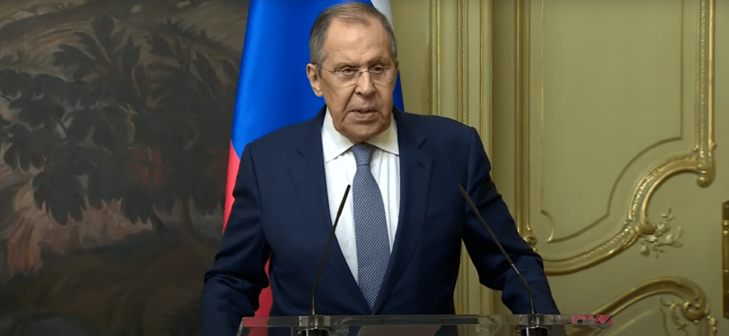 Лавров объяснил главе МИД Таджикистана усиление проверок иностранцев