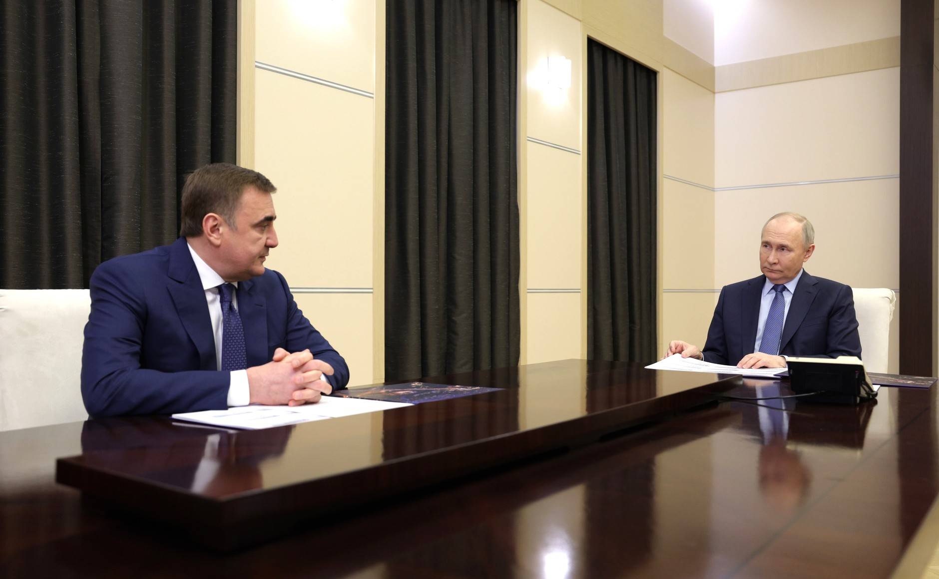 Путин назначил своего помощника Дюмина секретарем Госсовета