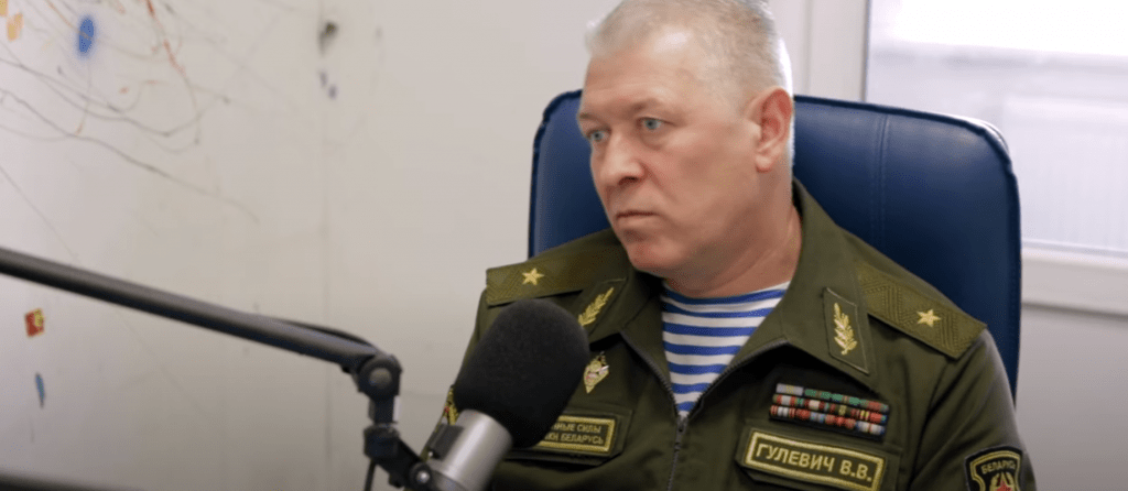 В Белоруссии из-за возраста уволили главу Генштаба