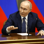 Путин оставил Пескова на посту своего пресс-секретаря