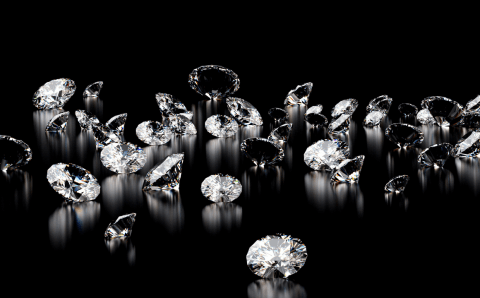Минторг Индии: импорт алмазов из РФ в марте увеличился в 2,3 раза