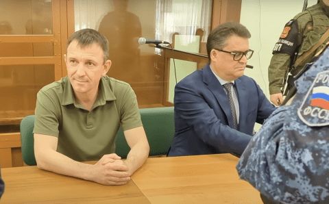 Суд оставил генерала Попова в СИЗО, отказавшись смягчать ему меру пресечения