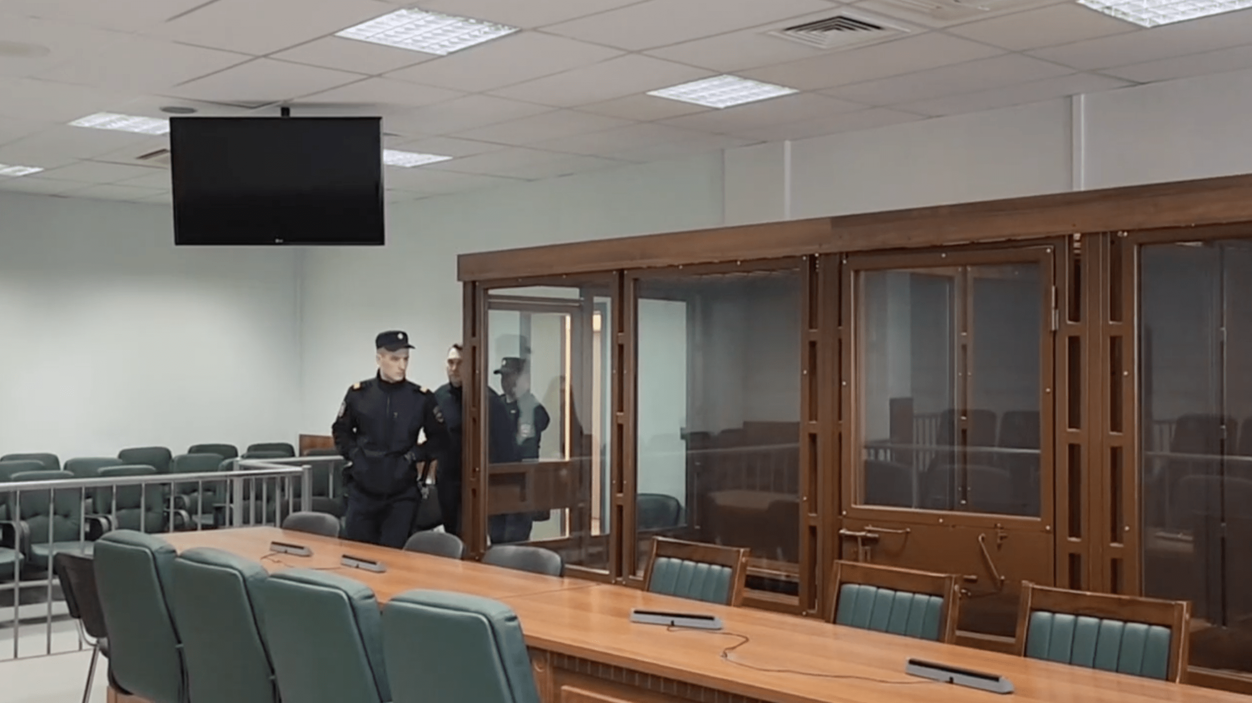 Калининский суд оштрафовал прораба на 20 тысяч за смерть рабочего на ЖК «БелАрт» на Полюстровском