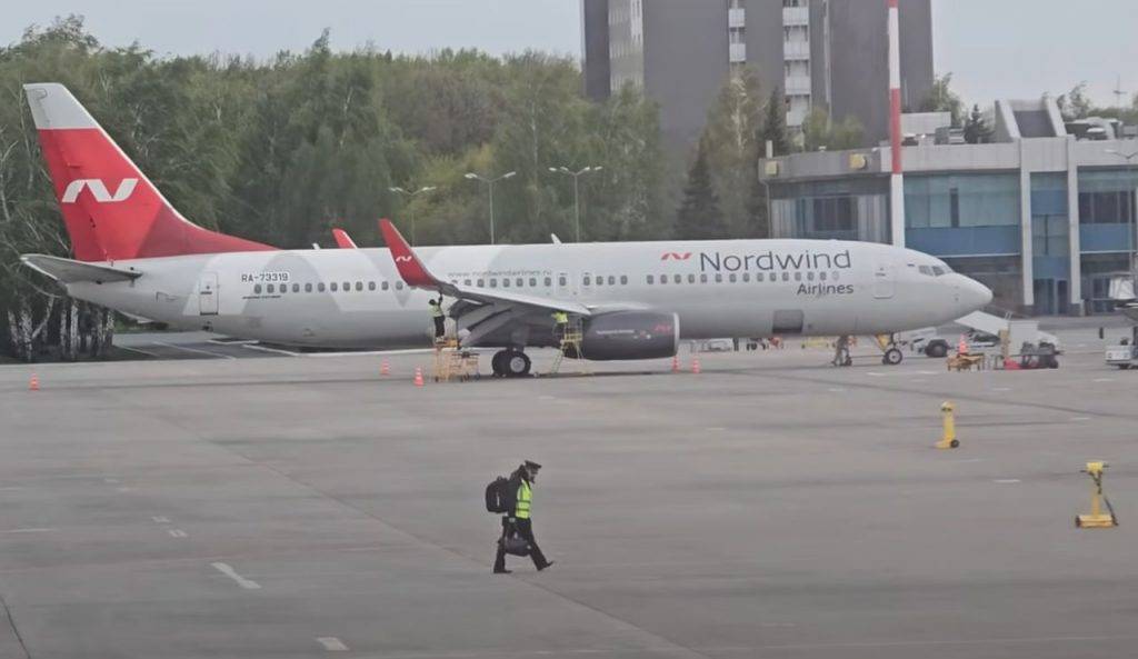 Микроавтобус с экипажем авиакомпании Nordwind попал в ДТП под Сочи, есть погибший