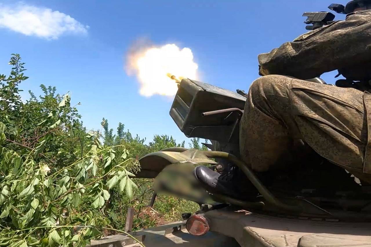 Российские военные взяли под контроль населенные пункты Новоалександровка и Спорное