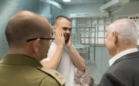 Освобожденный из плена ХАМАС петербуржец возвращается домой