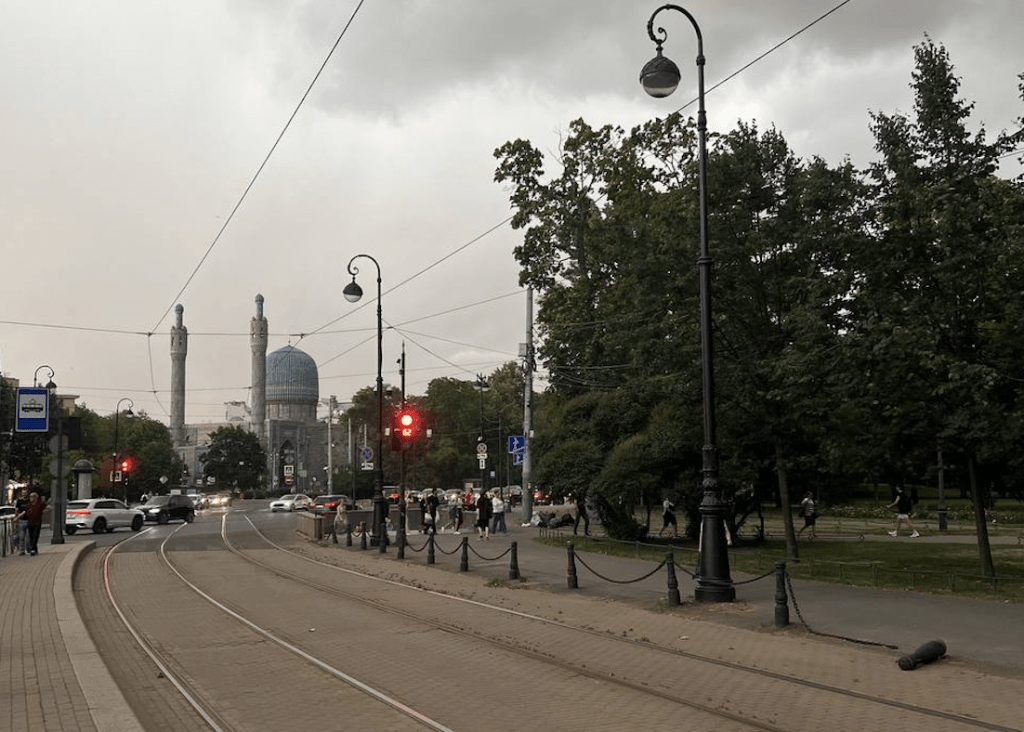 Антициклон принесет в Петербург передышку от дождей, но тепла не добавит