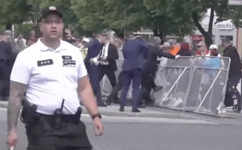 Покушавшегося на Фицо признали террористом и приговорили к 21 году тюрьмы