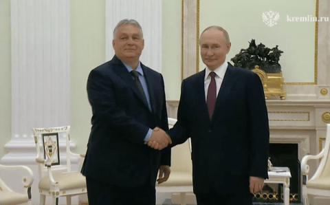 В Кремле начались переговоры Путина и Орбана