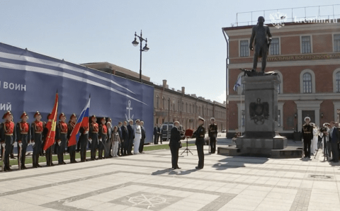 В Петербурге открыли памятник знаменитому русскому флотоводцу Ушакову