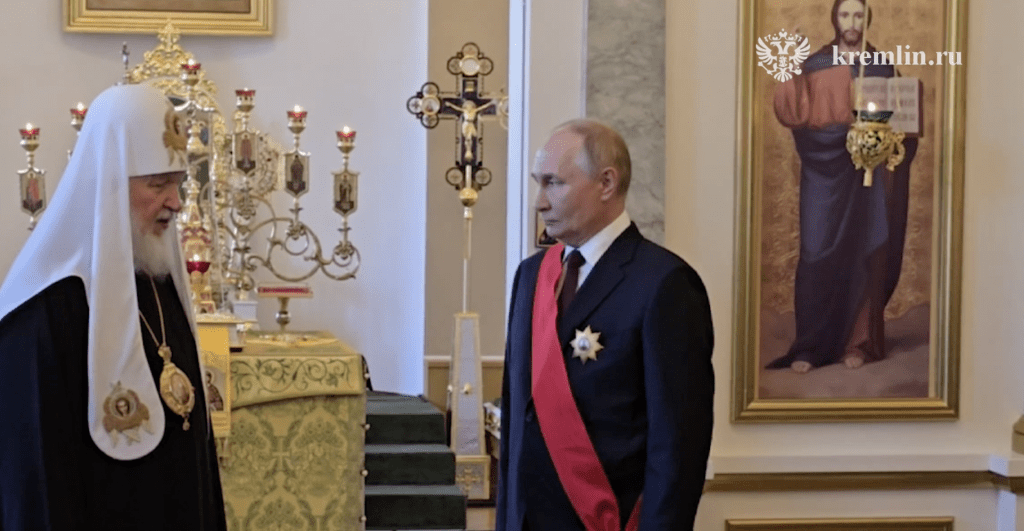 Путину вручили высший орден РПЦ