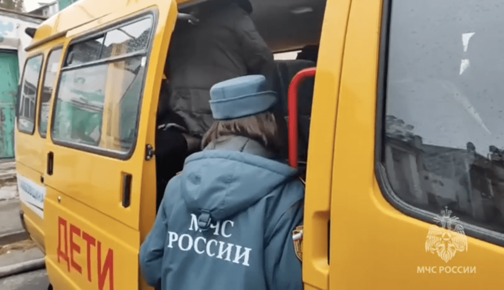 Губернатор Орлов: самолет с детьми на борту пропал по пути в Тынду