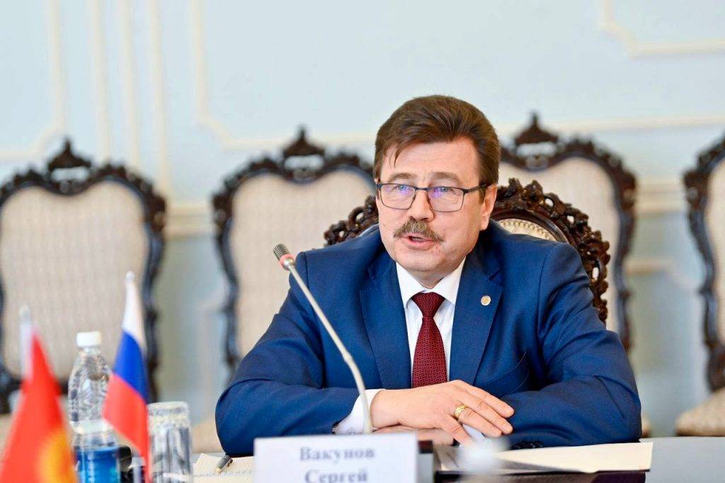Посол РФ в Кыргызстане высказался об отношении к русскому языку и мигрантам