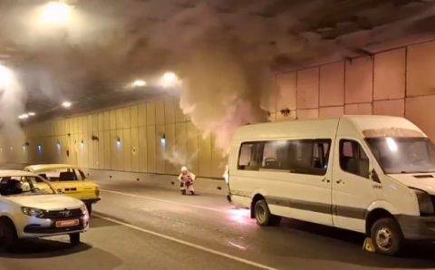 В Петербурге прошли масштабные учения МЧС, в которых были задействованы вертолёты