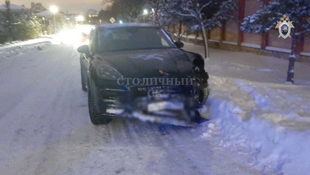 Водитель Porsche, сбившая няню с ребёнком на тротуаре, признала вину