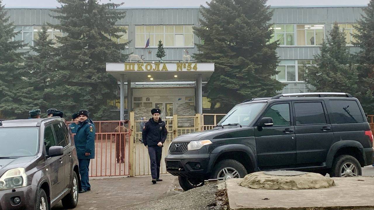 Полиция и прокуратура Курска объявили проверку безопасности школ  после попытки поджога