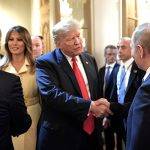 Саммит Путина и Трампа на Аляске оброс слухами