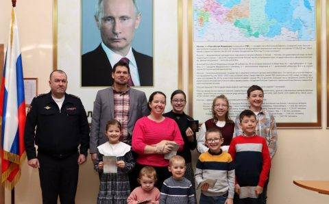 Канадская семья фермеров первой получила РВП в упрощенном порядке