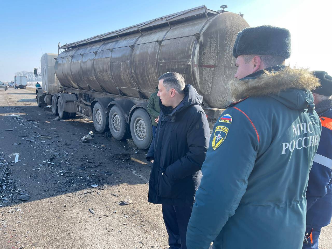 Под Курском столкнулись 12 машин, погибли четыре человека