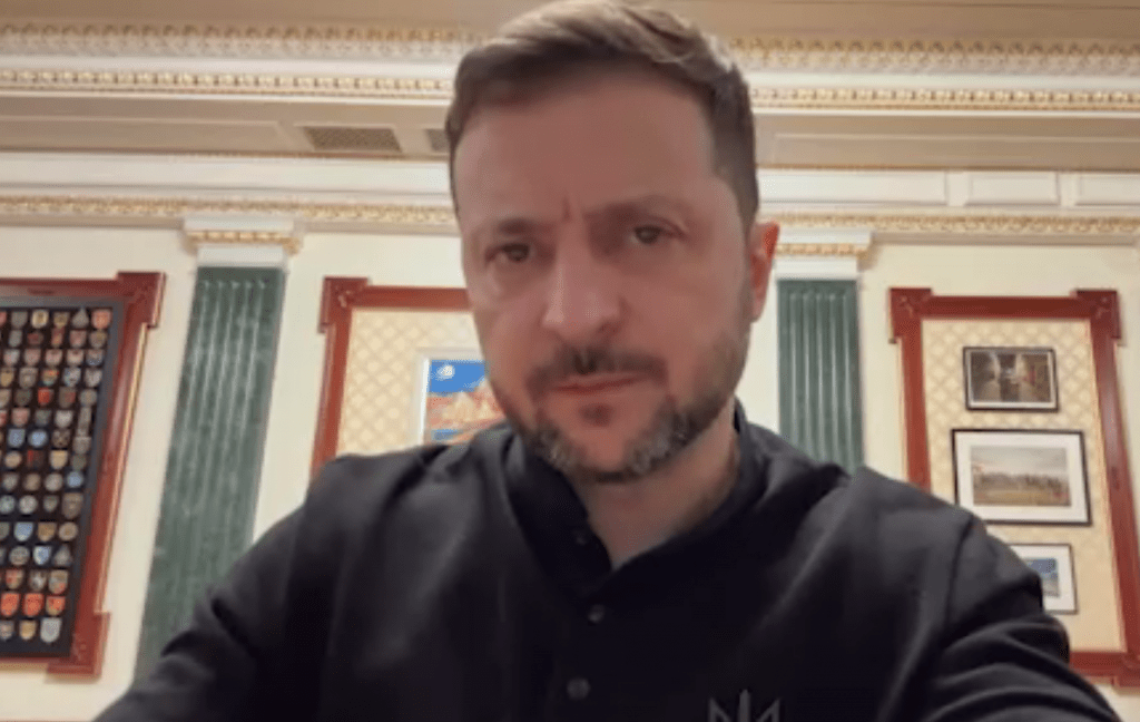 Зеленский согласился на пасхальное перемирие