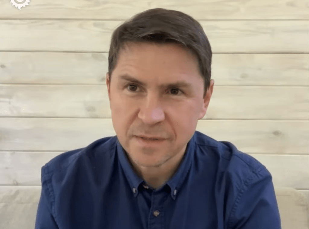 Подоляк заявил, что Зеленский в Стамбуле не будет «общаться с Мединским»