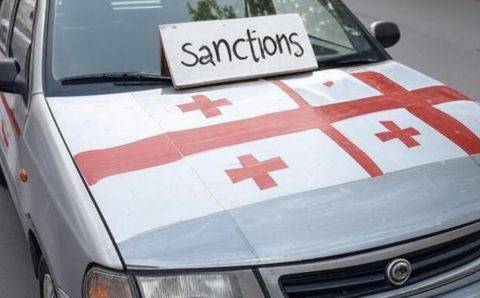 Грузия запрещает россиянам и белорусам вывоз автомобилей