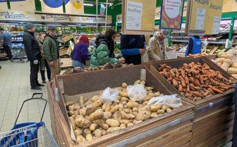 «Золотая картошка»: как СМИ в России «картофельный кризис» нашли