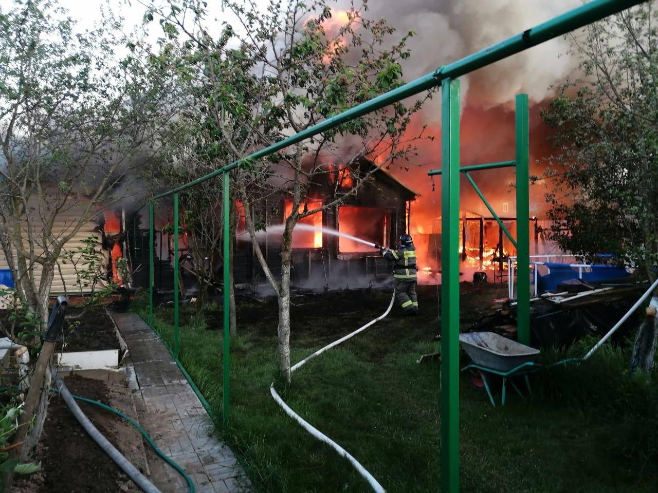 За ночь над Россией сбили 296 беспилотников