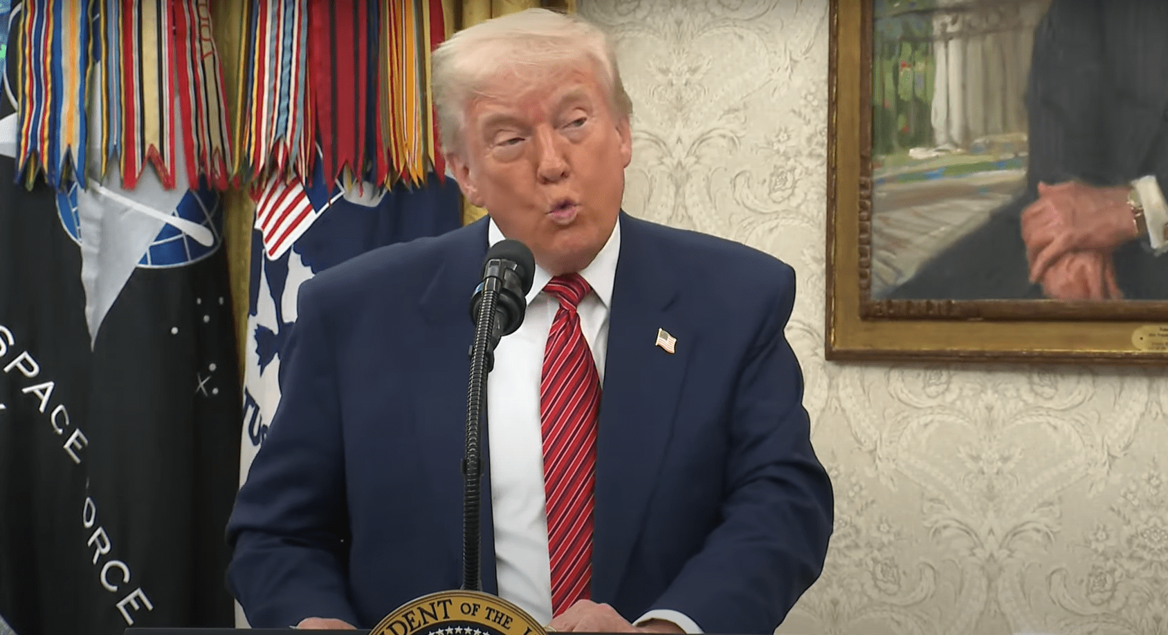 Трамп заявил о необходимости трудных решений по Украине