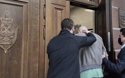 ФСБ задержала в Крыму агента СБУ, изготовившего бомбу для теракта в Севастополе