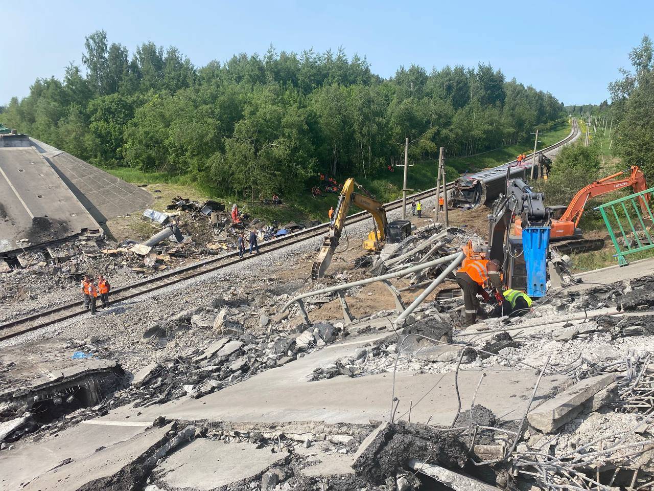 Число жертв теракта в Брянской области выросло до 118 пострадавших