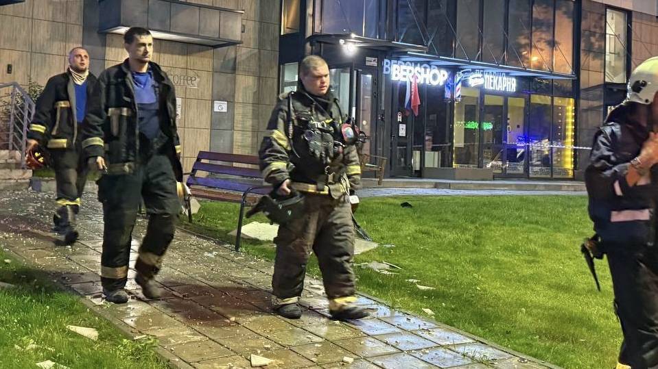 БПЛА ВСУ попал в жилой дом в Красногорске, эвакуировано 100 человек