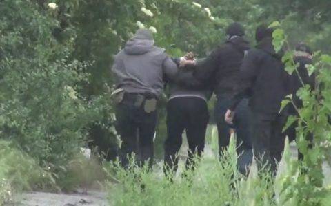 ФСБ задержали россиянина за подготовку теракта в Херсонской области
