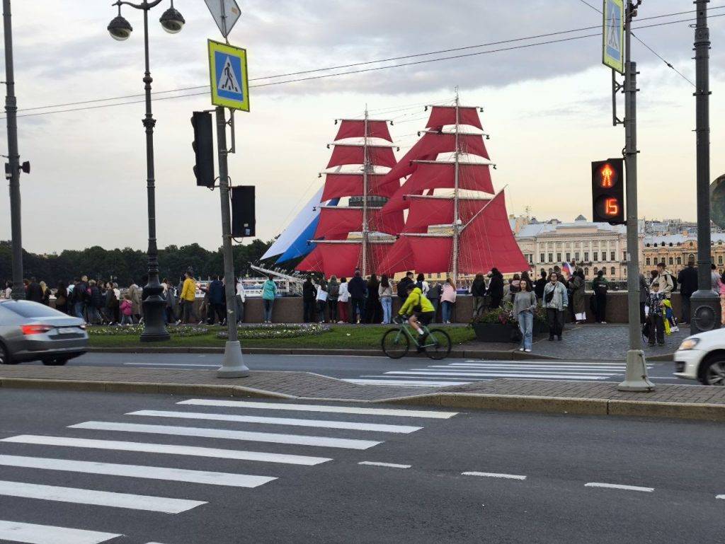 Часть ЗСД станет бесплатной на время подготовки к «Алым парусам»