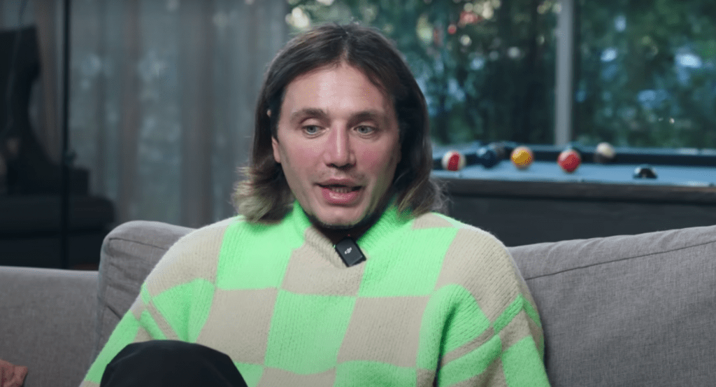 Политик Пивоваров и Солнцев из «Дома-2» признаны иностранными агентами