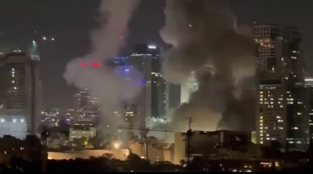 Иран обрушил на Израиль около сотни ракет класса «земля-земля»